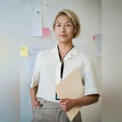 史菁